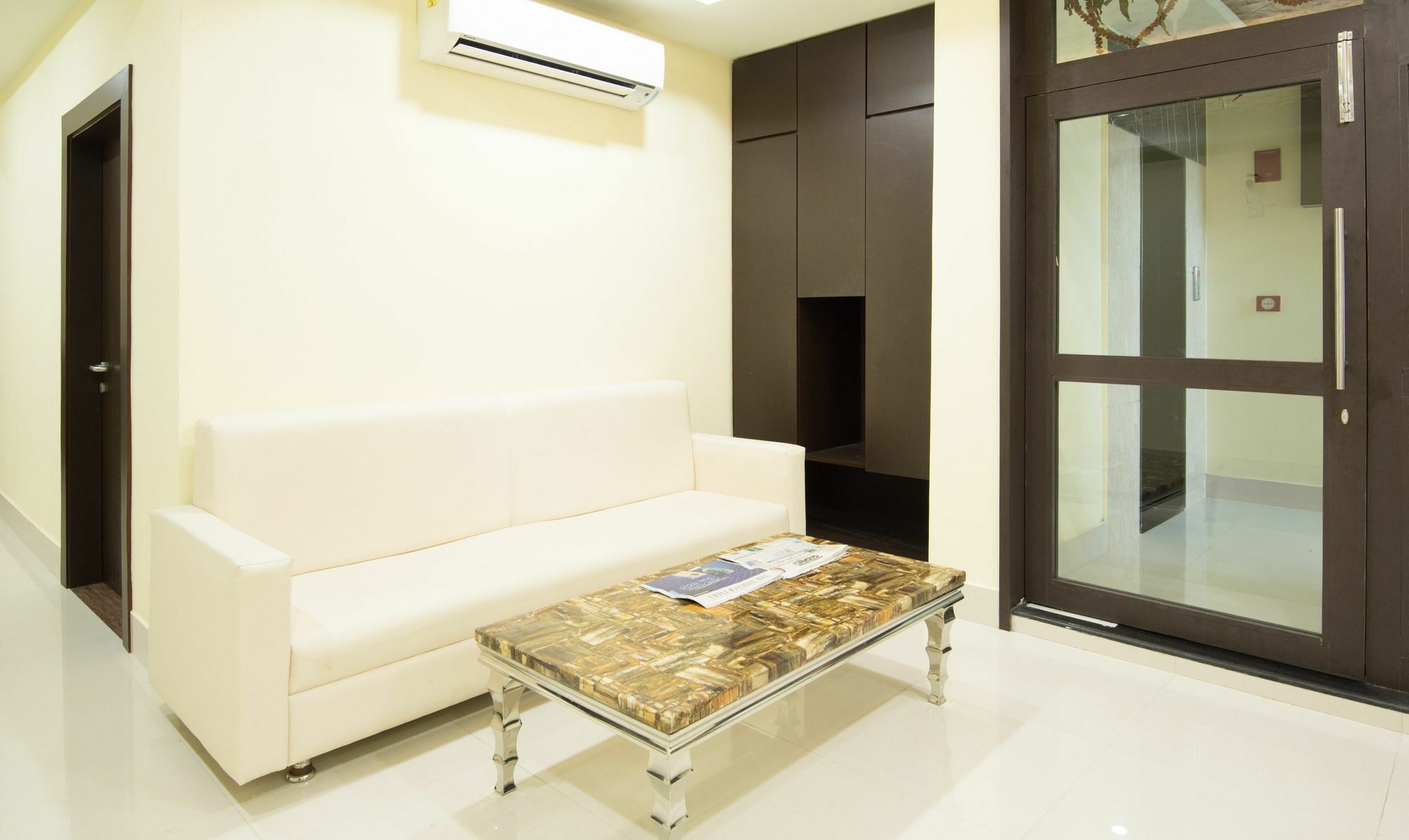 Treebo King'S Court Chandrasekharpur Bhubaneswar Luaran gambar